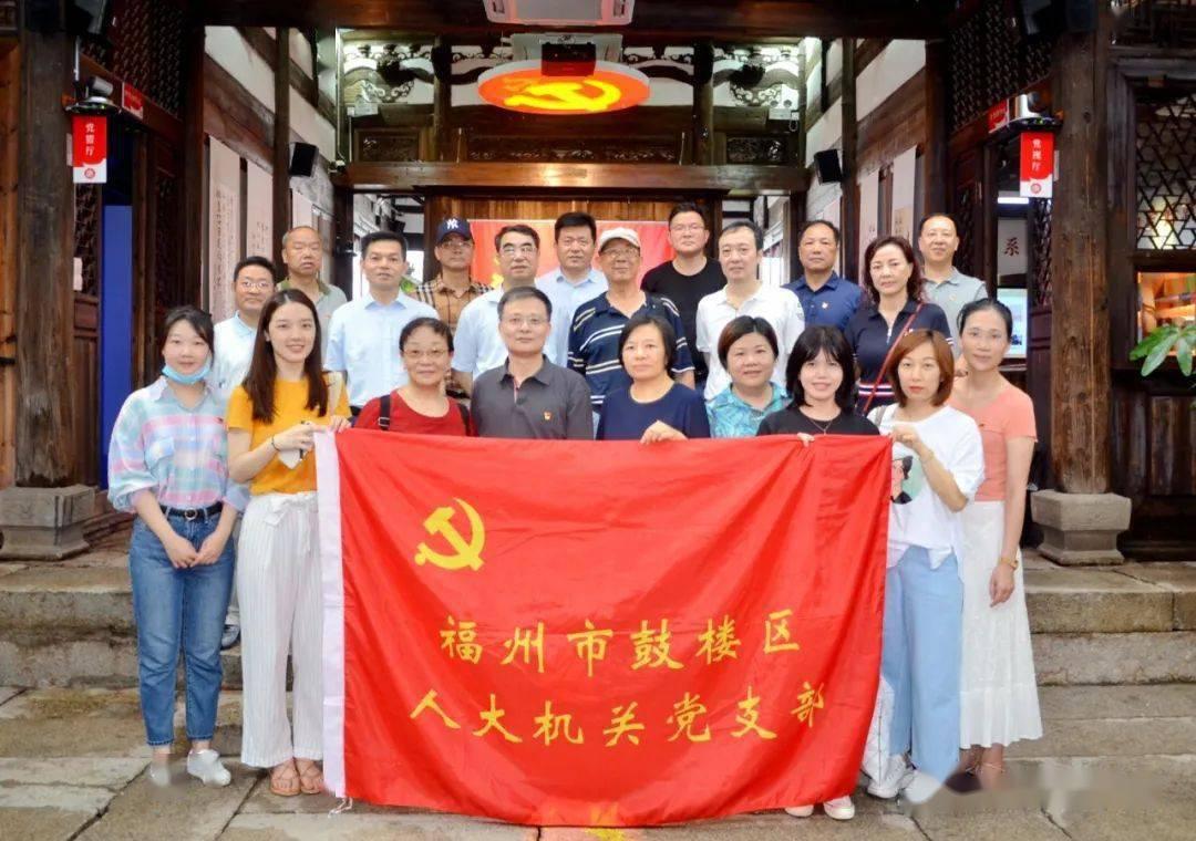 玛丽皇后的时装
